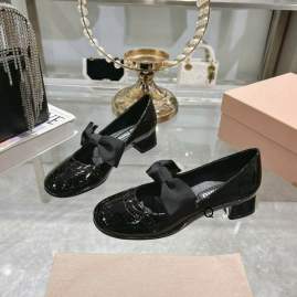 Picture of Miumiu Shoes _SKUMiuMiusz35-40317997.5CMJ0201